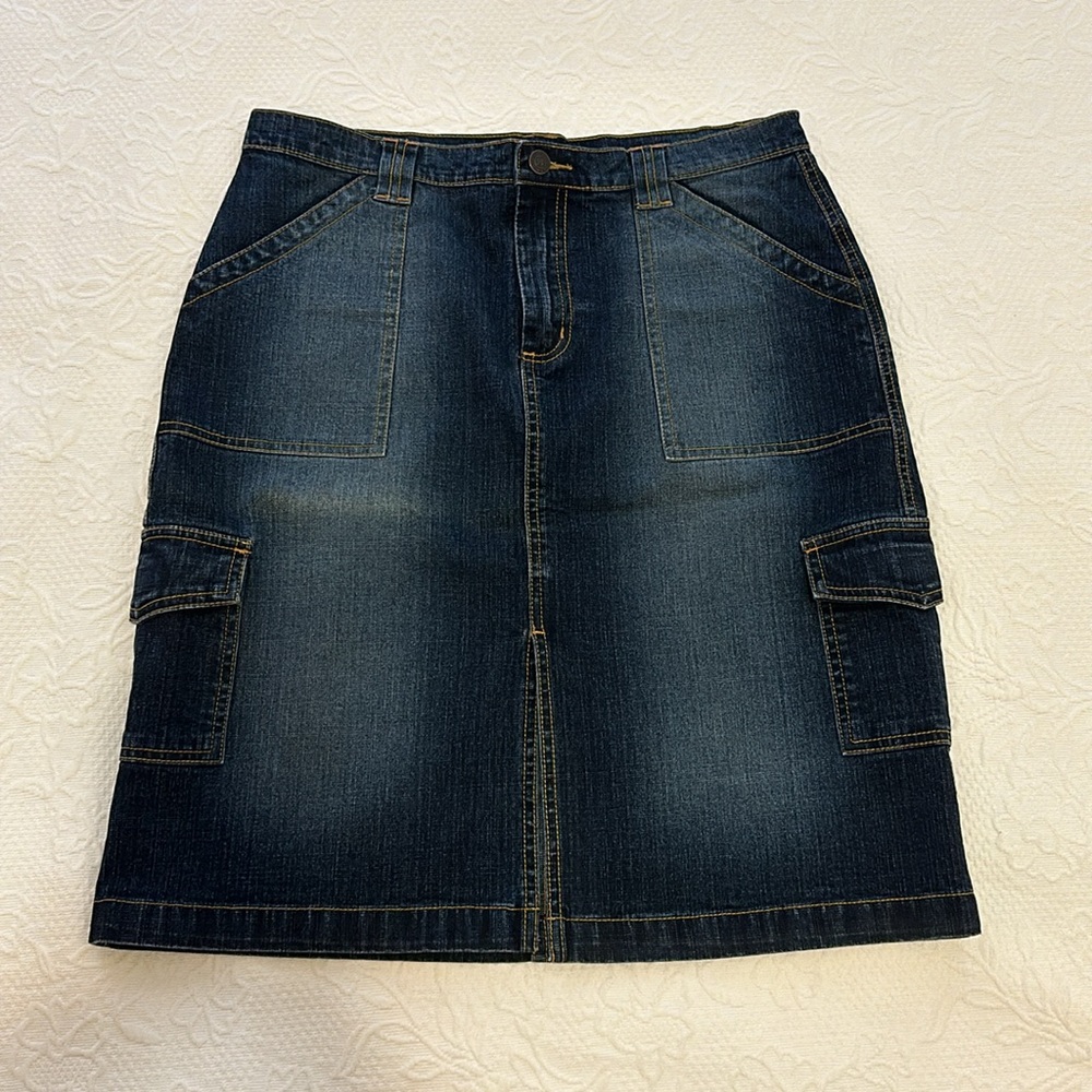 BCBG MaxAzria Faded. Size 10